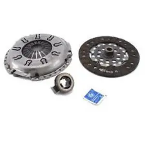 SACHS Kit d'embrayage pour VOLVO: S70, V70, 850 (Ref: 3000 832 001) pas cher