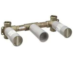 Corps d'encastrement lavabo mural et B/D mural 3 trous Hansgrohe pas cher