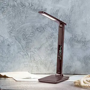 Paul Neuhaus Lampe à poser LED Adriano, CCT, dimmable, brune pas cher