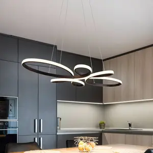 Comparateur de prix : Trio Lighting Suspension LED Fly, noir mat, 3.000 K, 83 cm x 45 cm
