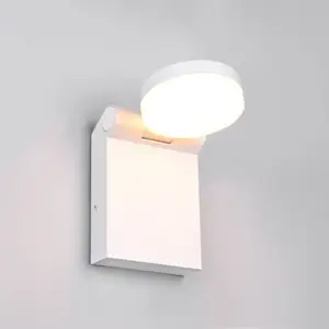 Comparateur de prix : Trio Lighting Applique d'extérieur LED Adour, blanc mat, basculant, CC...