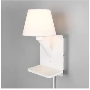 Comparateur de prix : Trio Lighting Applique murale Comfort, blanc mat, métal, fiche, E14