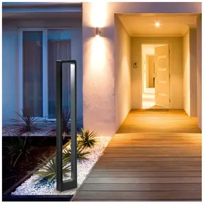 Comparateur de prix : Grande Borne de jardin LED Reno Trio Lighting