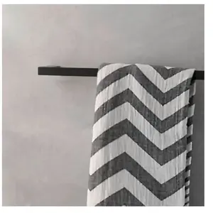 Comparateur de prix : Emco serviettes Emco Loft 056013380 noir, longueur 842mm