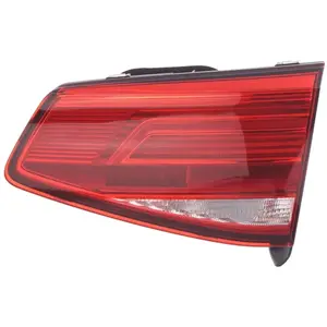 HELLA Feu arrière pour VOLKSWAGEN: Passat (Ref: 2TZ 011 890-081) pas cher