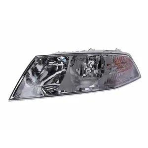 HELLA Phare avant pour SKODA: Octavia (Ref: 1EL 354 027-011)Vendu parmotointegrator