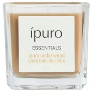 ipuro Essentials Cedar Wood bougie parfumée 125 g