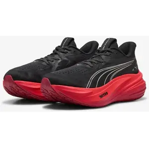 Chaussures Puma MagMax NITRO 2 Noir Rouge AW26, Taille 46,5 - EUR pas cher