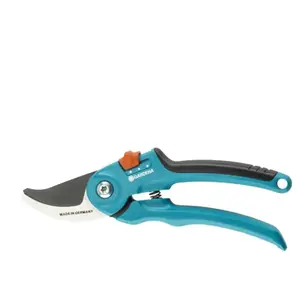 Comparateur de prix : Gardena Sécateur réglable GARDENA Classic B/S-M - Lame franche - Ø22mm