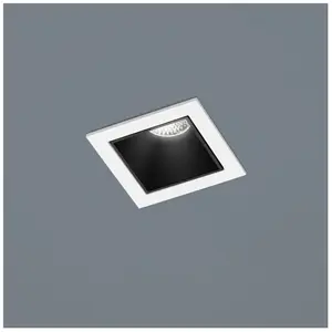 Comparateur de prix : Helestra PIC Projecteur, LED, 15/2050.07-22/27,