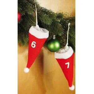 Comparateur de prix : Infactory Calendrier de L'Avent original avec 24 mini bonnets