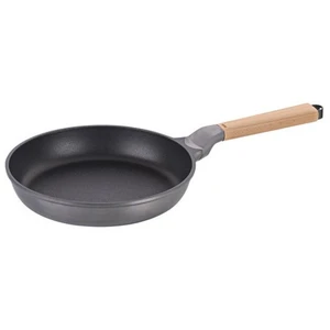 Comparateur de prix : Poêle antiadhésive 28 cm Kela Line 10085