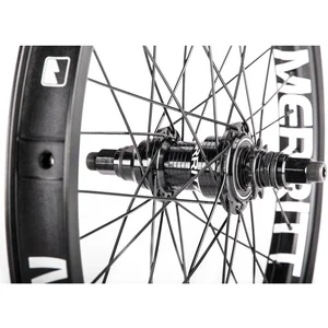 Roues Arrière Merritt Battle Freecoaster RHD Noire avec Moyeu Final Drive 20 Zoll