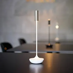 Sigor Lampe de table LED rechargeable Nucandle, blanc/argent, IP54, in... pas cher