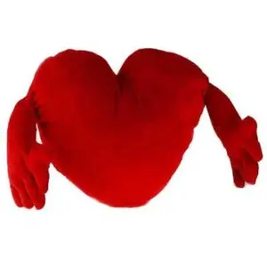 Veryshop Out of the blue Coussin-Peluche Coeur Rouge avec Bras/Dimensions : 70 x 30 cm pas cher