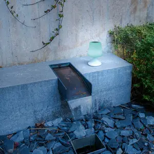 Comparateur de prix : Näve Lampe déco LED Curbi avec enceinte Bluetooth