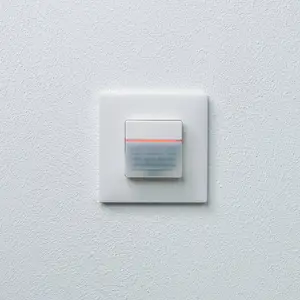 Comparateur de prix : Theben - theMura S180-101 up wh complet avec cadre et couvercle