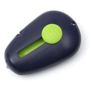 Comparateur de prix : Prym 611125 Enfile-nom LED en métal et Plastique Bleu Prune 18,5 x 9,5 x 2 cm - PRYM611125