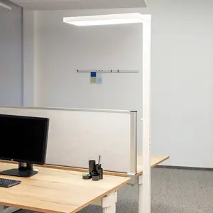 Comparateur de prix : Lampadaire de bureau LED MAULjura, blanc, aluminium, 196,5 cm, 4000 K