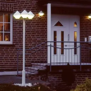 Albert Leuchten Lampadaire d'extérieur moderne 181, blanc, à 3 lampesVendu parluminaire
