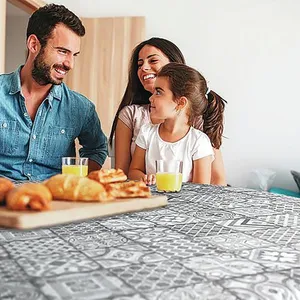 Comparateur de prix : D-C-TABLE Nappe toile cirée ronde Manhattan Visbi - 150 cm