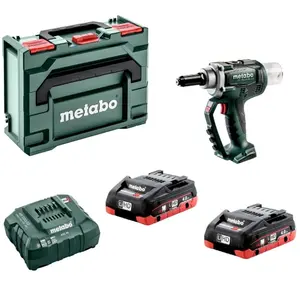 Metabo Metabo Pistolet à riveter sans fil NP 18 LTX BL 5.0 - 619002800 pas cher