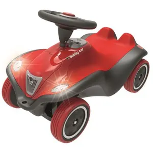 Comparateur de prix : Simba Toys Porteur Bobby Car Next - Rouge - BIG - Double lampe frontale LED - Klaxon sur le volant - 12 mois+