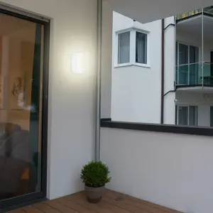 Comparateur de prix : StarLicht Lampe LED pour pièce humide 20300535 LED intégrée 8 W blanc neutre blanc