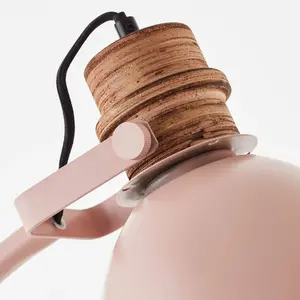 Comparateur de prix : Brilliant Lampe sur pied Erena, tête pivotante, rose clair