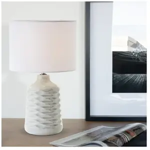 Comparateur de prix : Brilliant Lampe de table Ilysa, tissu blanc, céramique gris