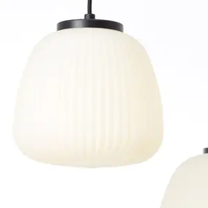 Brilliant Suspension Kaizen, longueur 125 cm, opale, 5 lampes, métal pas cher