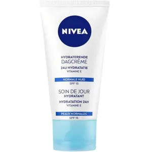 Nivea Soin de Jour Hydratant Spf15 Peaux Normales pas cher