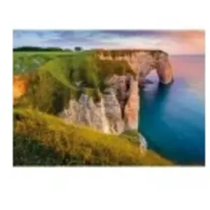 Comparateur de prix : Nathan Des Racines et des Ailes - Vue sur les Falaises d'Etretat