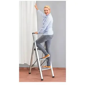 Comparateur de prix : Escabeau pliable 3 marches anti-dérapantes Wenko by Maximex