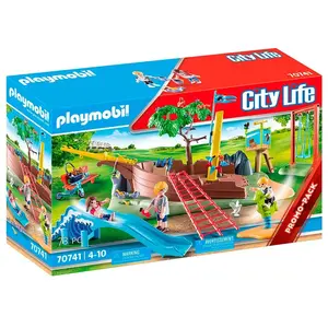 Comparateur de prix : PLAYMOBIL City Life 70741 Terrain de jeu d'aventure avec épave de bateau