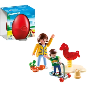 Playmobil uf de Pâques 4939 Maman avec enfant et aire de jeux pas cher
