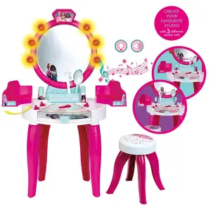 Comparateur de prix : Theo Klein Coiffeuse avec miroir Barbie