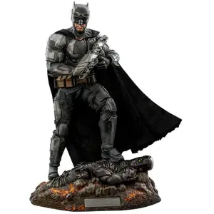 Hot Toys 1:6 Batman -Tactical Batsuit Justice League Figure