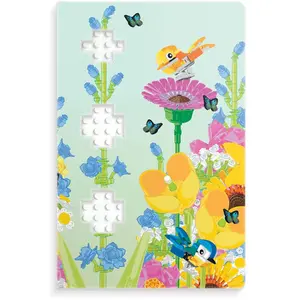 Comparateur de prix : LEGO Autre Carnet avec stylo à encre gel 5009526