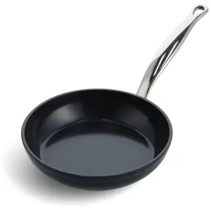 Comparateur de prix : Poêle Barcelona Pro 24 cm - Greenpan - Noir - Céramique