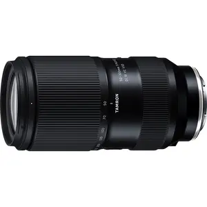 Comparateur de prix : TAMRON 50-300 mm F/4.5-6.3 Di III VC VXD pour Sony E Plein Format