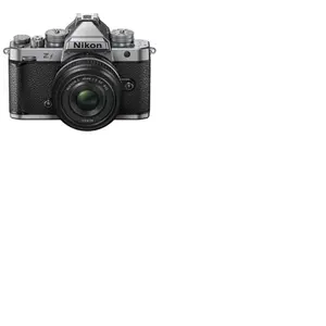 Comparateur de prix : Kit Appareil photo Hybride Nikon Z f Argent + Z 40mm SE + promo étui c...