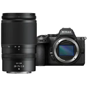 Nikon Z5 II + Nikkor Z 28-75mm f/2.8 pas cher