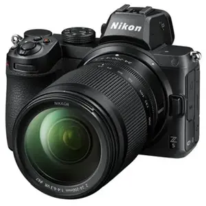 Comparateur de prix : Appareil photo Hybride Nikon Z 5 + Objectif Z 24-200mm f/4-6,3 VR