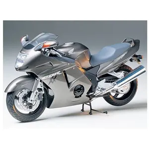Tamiya Honda CBR 1100 XX Super Blackbird pas cher
