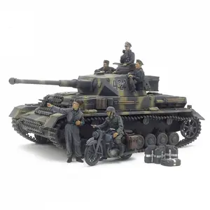 Maquette Tamiya Panzer IV Ausf.G et Motocycliste 1/35 - Maquette militaire - Tami25209 pas cher