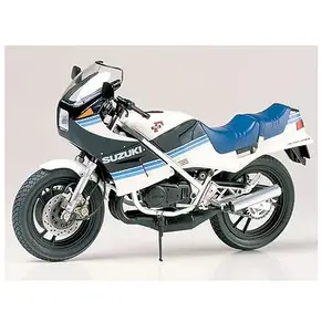 Comparateur de prix : Tamiya 300014024 Suzuki RG250 R Gamma Maquette de moto 1:12