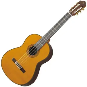 Yamaha CG192C 4/4 Natural Guitare classique pas cher