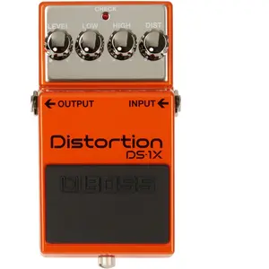 BOSS DS-1X - Pédale Distorsion pas cher