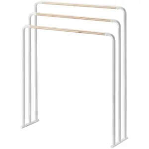 Comparateur de prix : Yamazaki - Porte serviettes de bain Towel